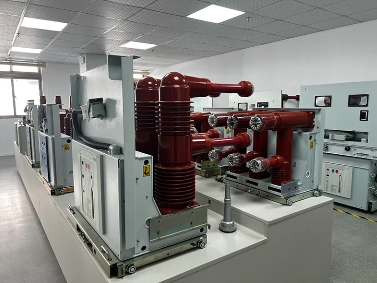 Reeuini vacuum circuit breaker sample room vcb